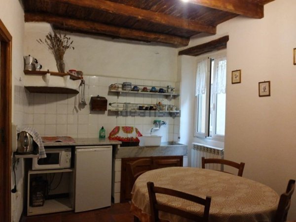 casa indipendente in vendita a Pietrabruna