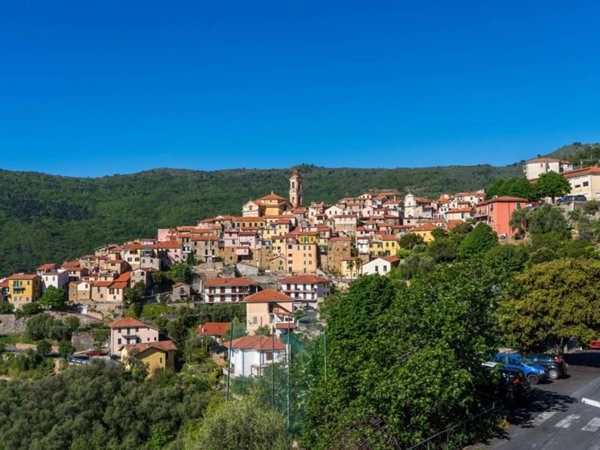 appartamento in vendita a Pietrabruna