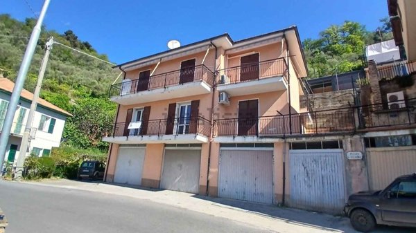 appartamento in vendita a Pietrabruna