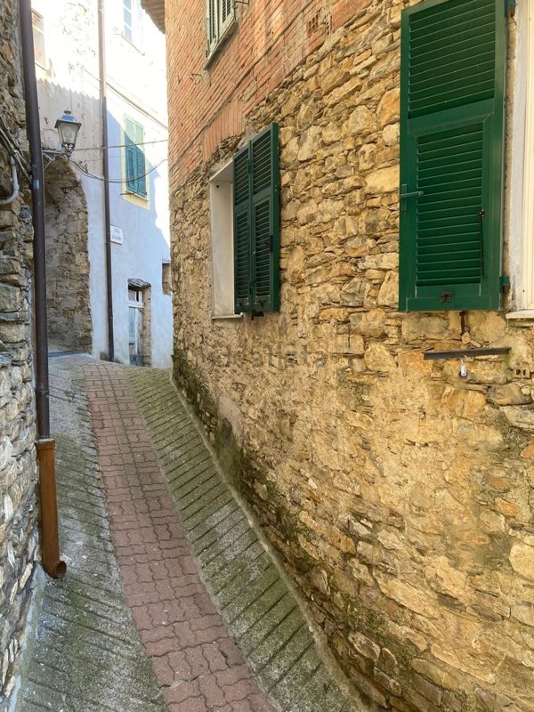appartamento in vendita a Pietrabruna