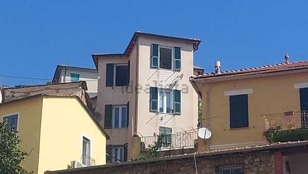 casa indipendente in vendita a Pietrabruna