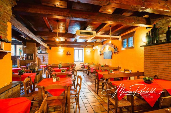 negozio in vendita a Pieve di Teco
