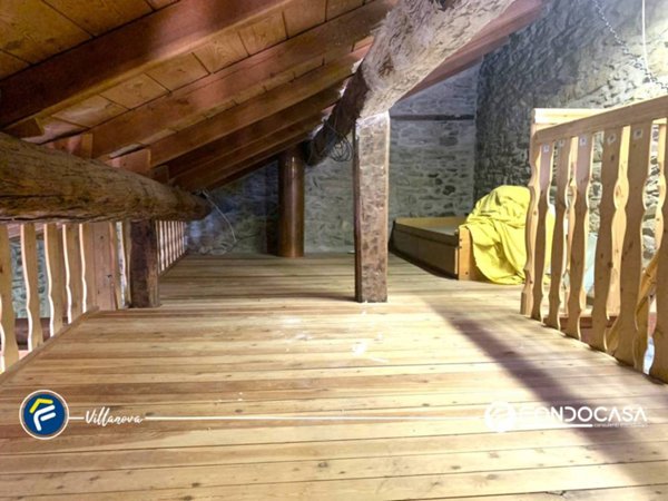 casa indipendente in vendita a Pieve di Teco in zona Acquetico