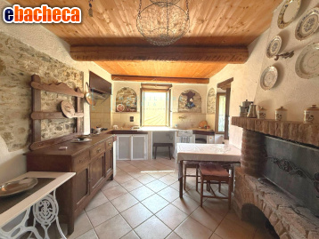 casa indipendente in vendita a Pieve di Teco in zona Acquetico