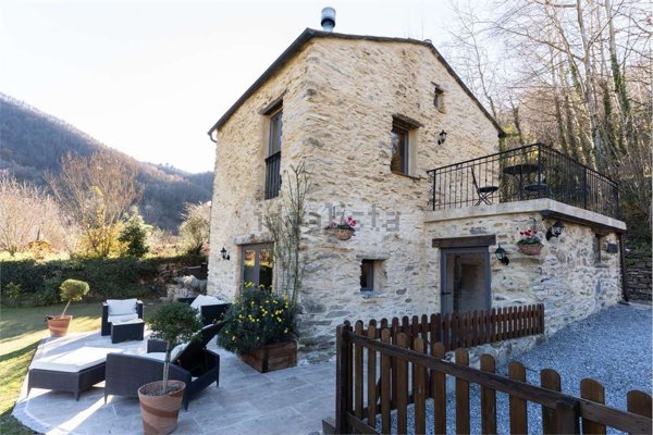 appartamento in vendita a Pieve di Teco in zona Muzio