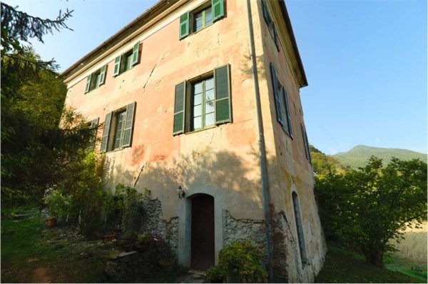 casa indipendente in vendita a Pieve di Teco in zona Muzio