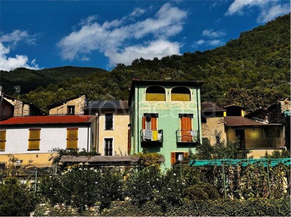 appartamento in vendita a Pieve di Teco