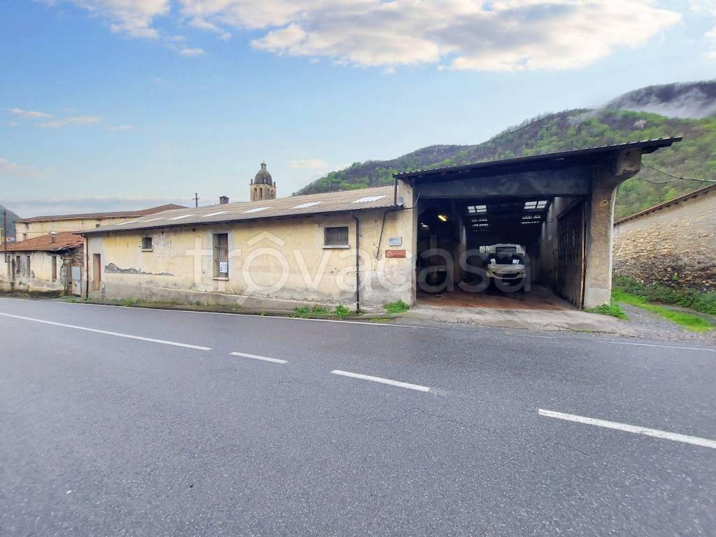 ufficio in vendita a Pieve di Teco