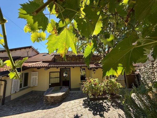 quadrivano in vendita a Pieve di Teco