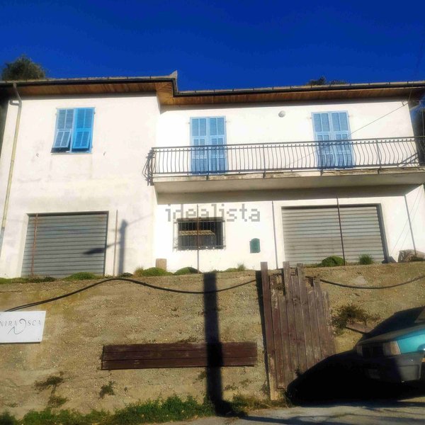 appartamento in vendita a Pieve di Teco in zona Nirasca