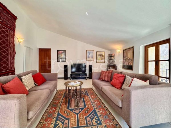 casa indipendente in vendita a Pieve di Teco