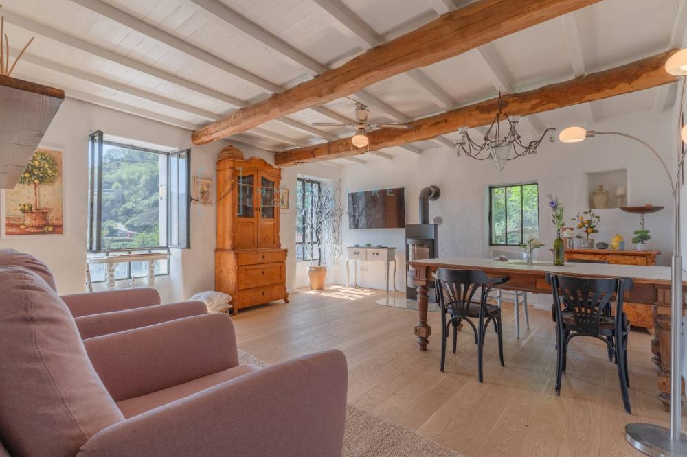 casa indipendente in vendita a Pieve di Teco in zona Calderara