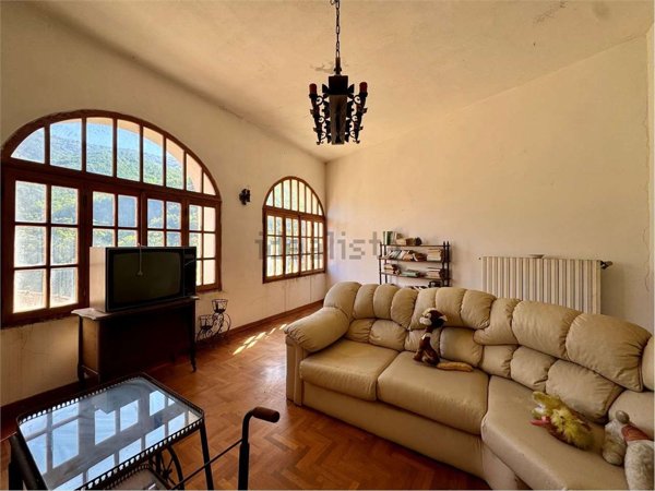 casa semindipendente in vendita a Pieve di Teco in zona Acquetico