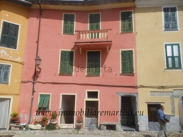 casa indipendente in vendita a Pigna