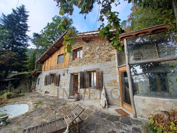 casa indipendente in vendita a Pigna