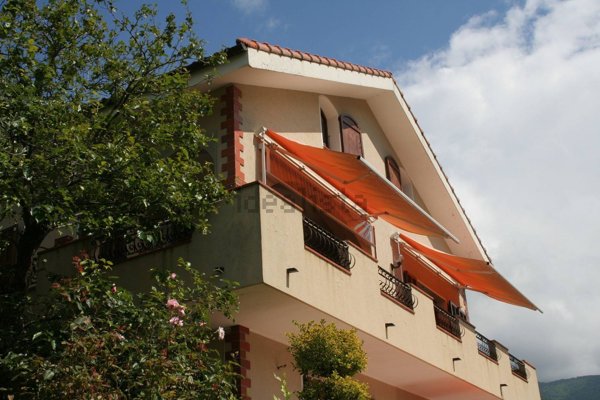 casa indipendente in vendita a Pigna