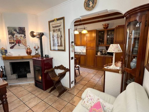 appartamento in vendita a Pigna