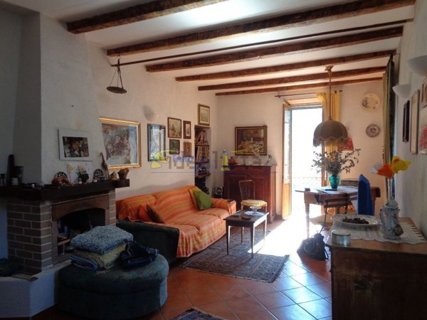 appartamento in vendita a Pigna