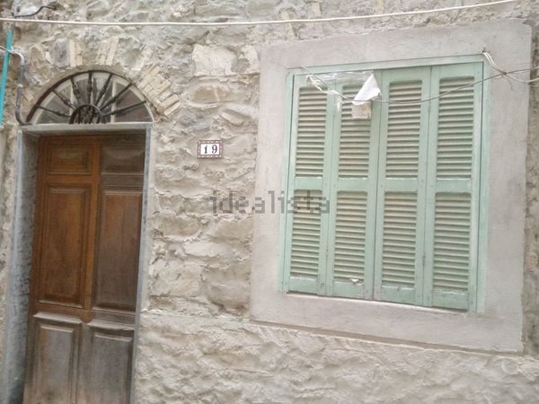 pentavano in vendita a Pigna