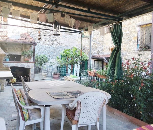 appartamento in vendita a Pigna