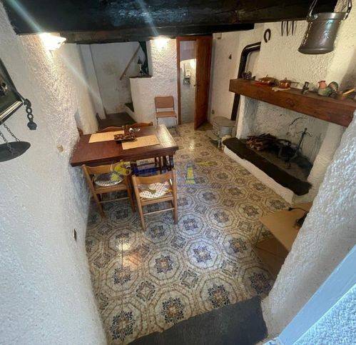 appartamento in vendita a Pigna