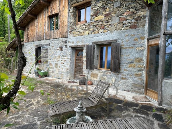baita in vendita a Pigna