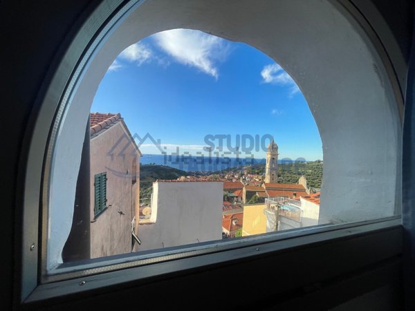 appartamento in vendita a Pompeiana