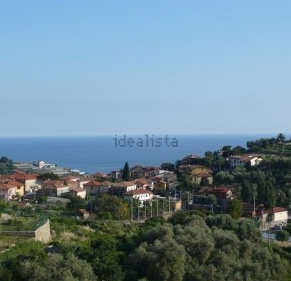 appartamento in vendita a Pompeiana