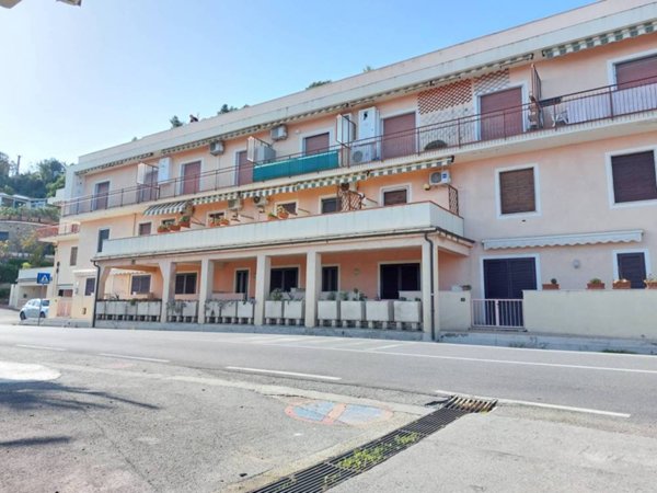 appartamento in vendita a Pompeiana