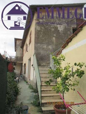 appartamento in vendita a Pompeiana