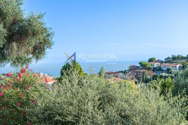 appartamento in vendita a Pompeiana