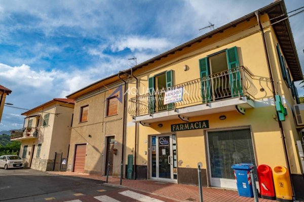 appartamento in vendita a Pompeiana