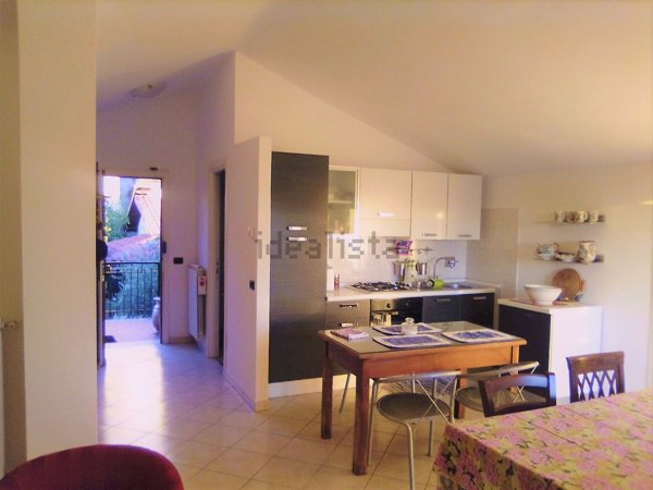 appartamento in vendita a Pompeiana