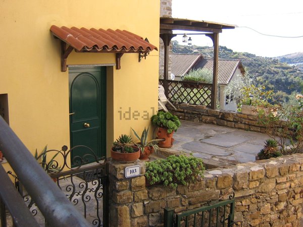 casa indipendente in vendita a Pompeiana