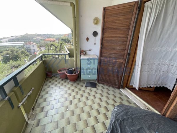 appartamento in vendita a Pompeiana