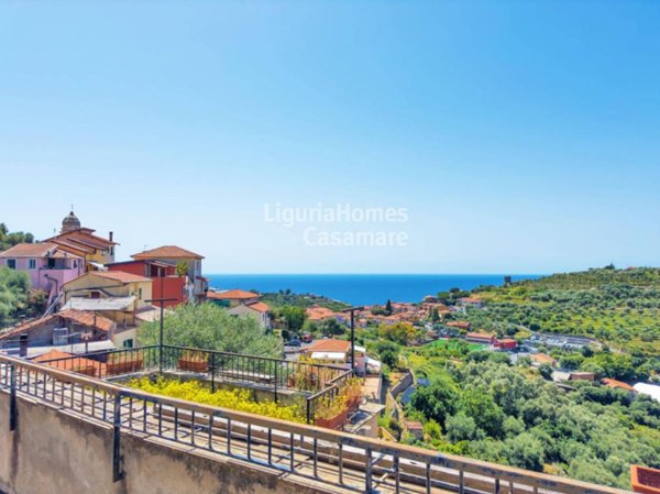 appartamento in vendita a Pompeiana