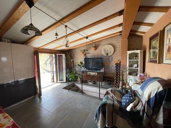 casa semindipendente in vendita a Pompeiana