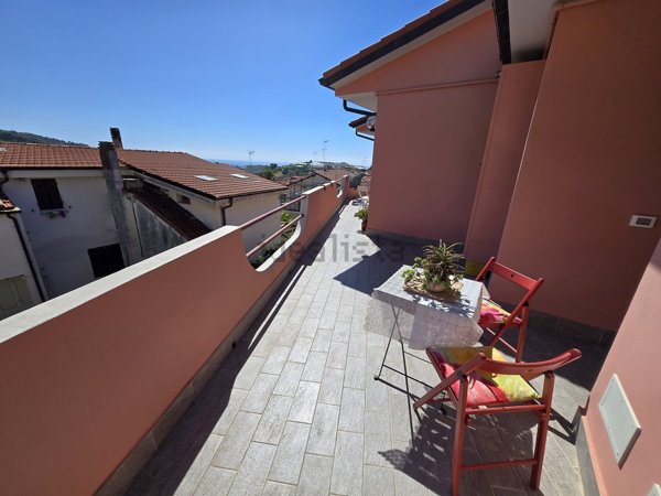 appartamento in vendita a Pompeiana