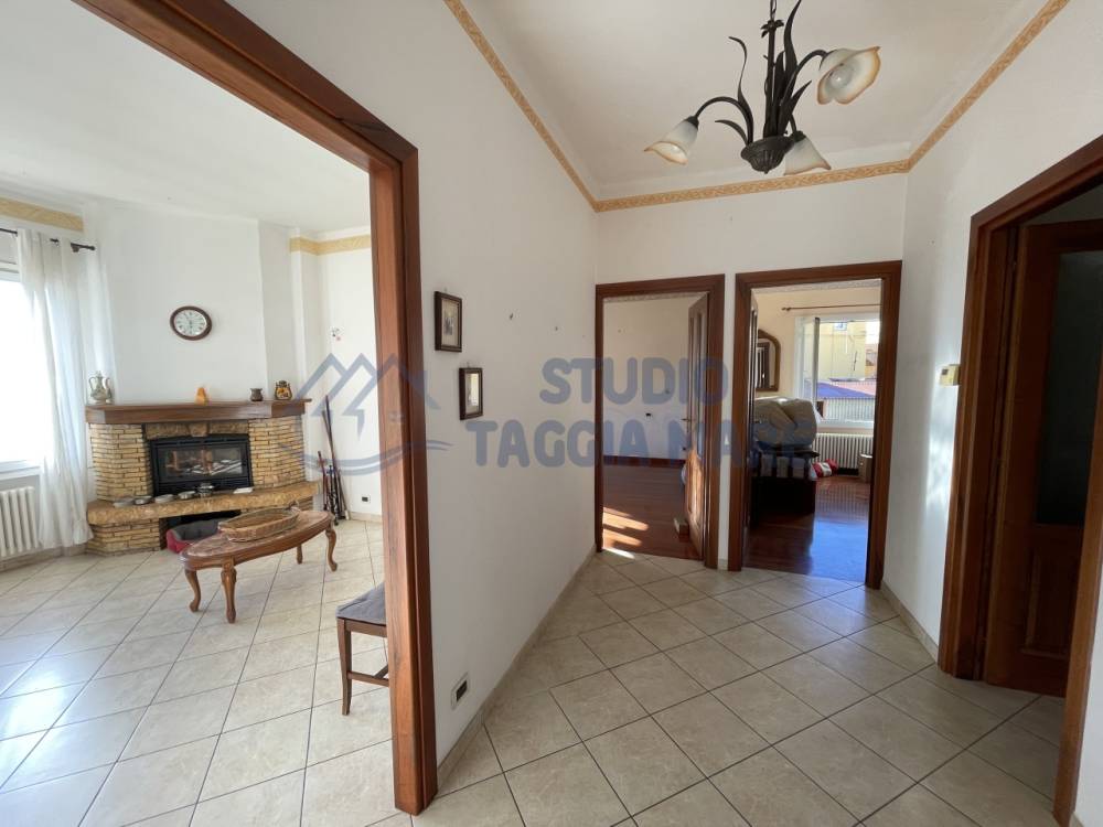 appartamento in vendita a Pompeiana