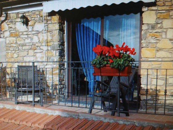 appartamento in vendita a Pompeiana