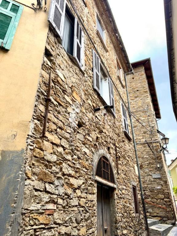 appartamento in vendita a Pontedassio