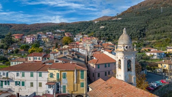 casa indipendente in vendita a Pontedassio in zona Villa Viani