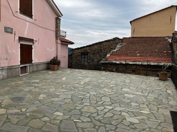 appartamento in vendita a Pontedassio
