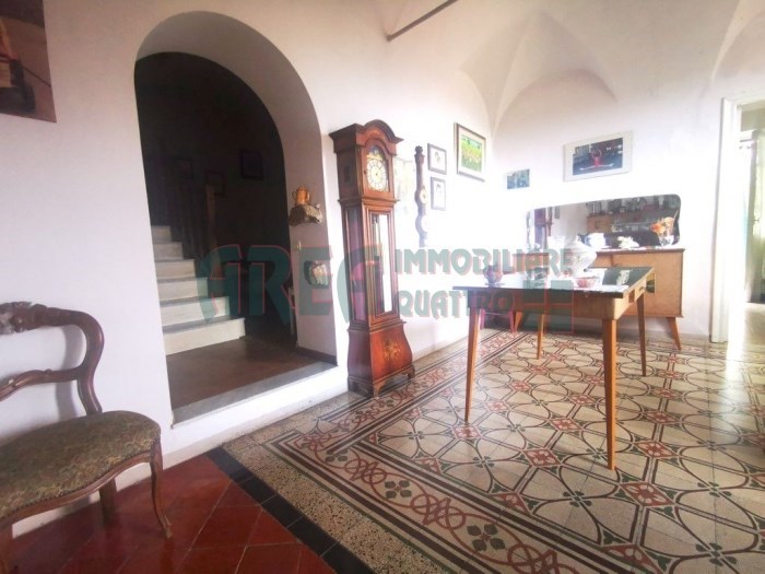 appartamento in vendita a Pontedassio in zona Bestagno