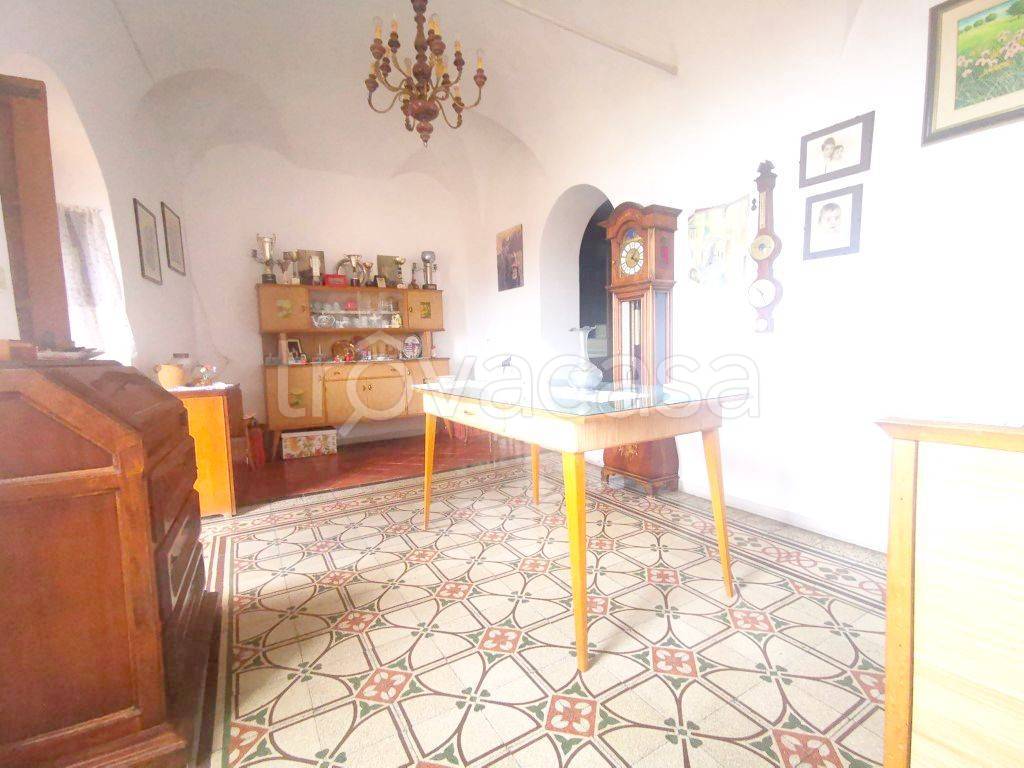 casa indipendente in vendita a Pontedassio in zona Bestagno