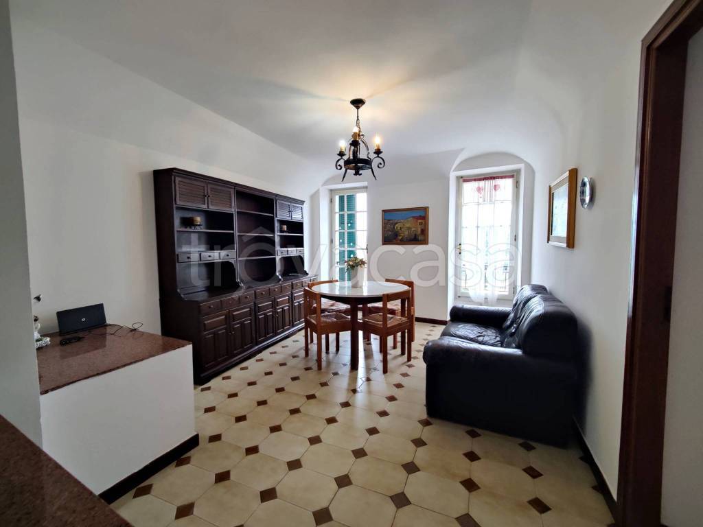 appartamento in vendita a Pontedassio in zona Villa Viani