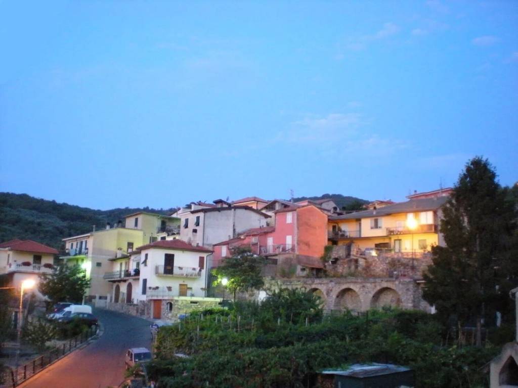 appartamento in vendita a Pontedassio in zona Villa Viani