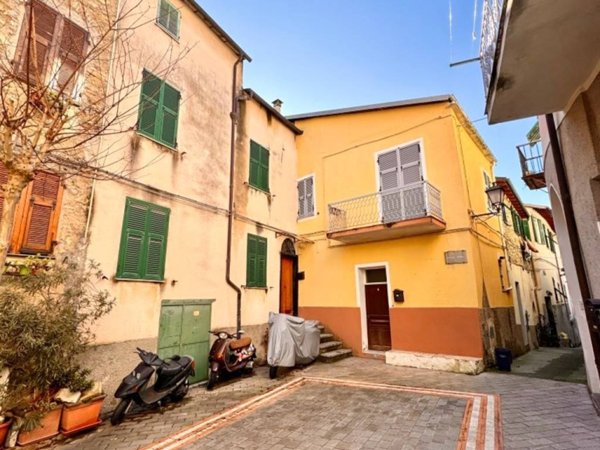 appartamento in vendita a Pontedassio in zona Villa Viani