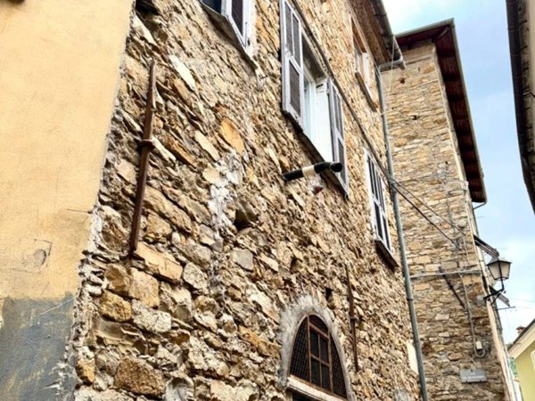 appartamento in vendita a Pontedassio in zona Villa Viani