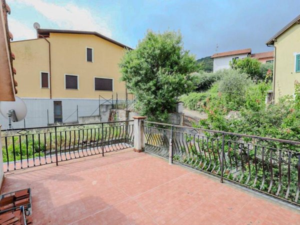casa indipendente in vendita a Pontedassio in zona Bestagno